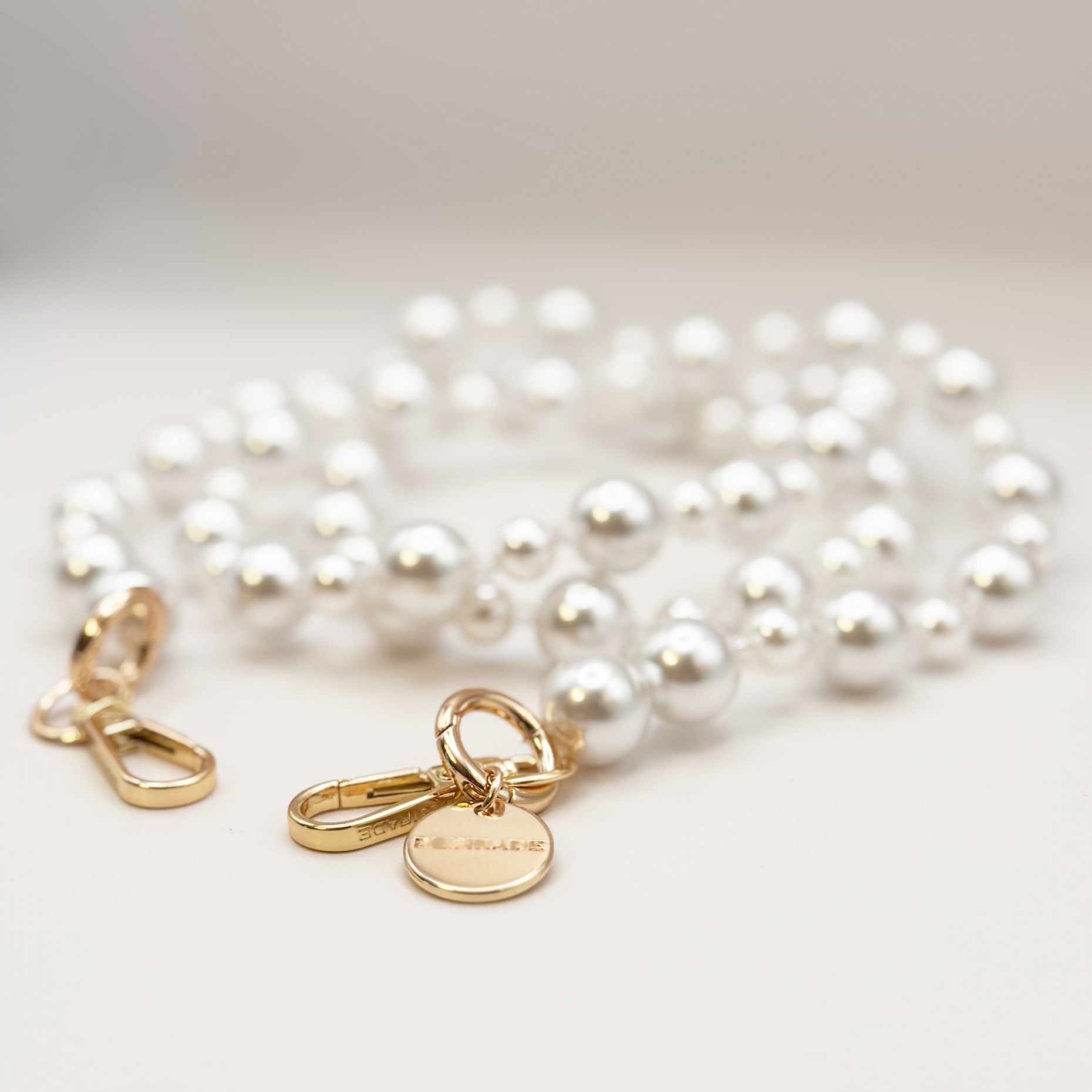 Luna String - Crossbody strap pentru telefon