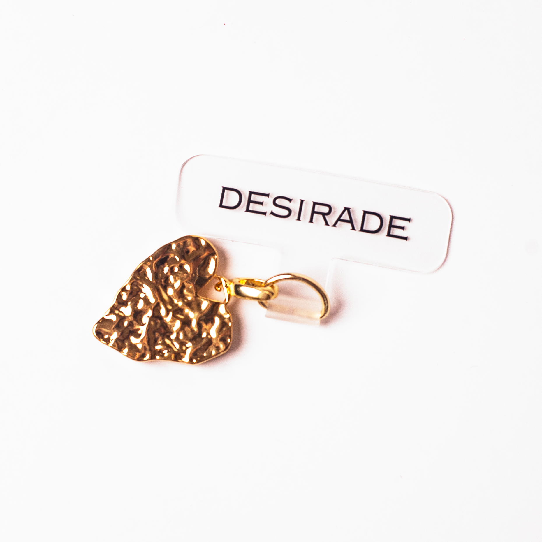 Heart of Gold: Adaptor + Charm Inimă Negru – 18K Edition